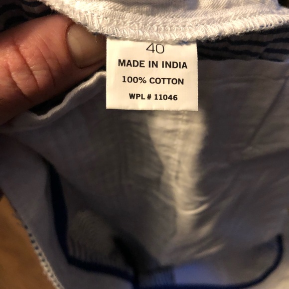 Seersucker shorts - Picture 4 of 7